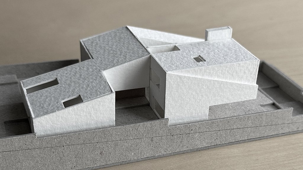 House for a Collector