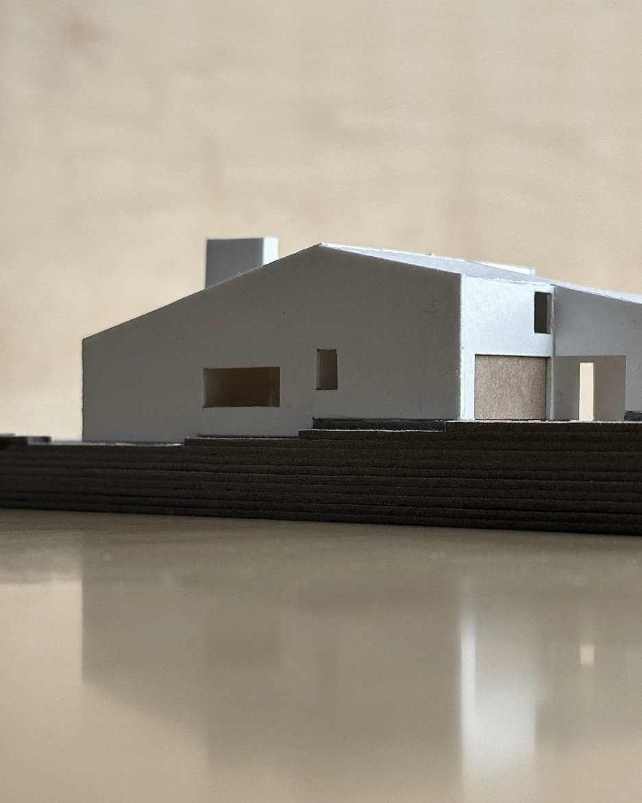 14-house-for-a-collector-mcgonigle-mcgrath-min.jpg