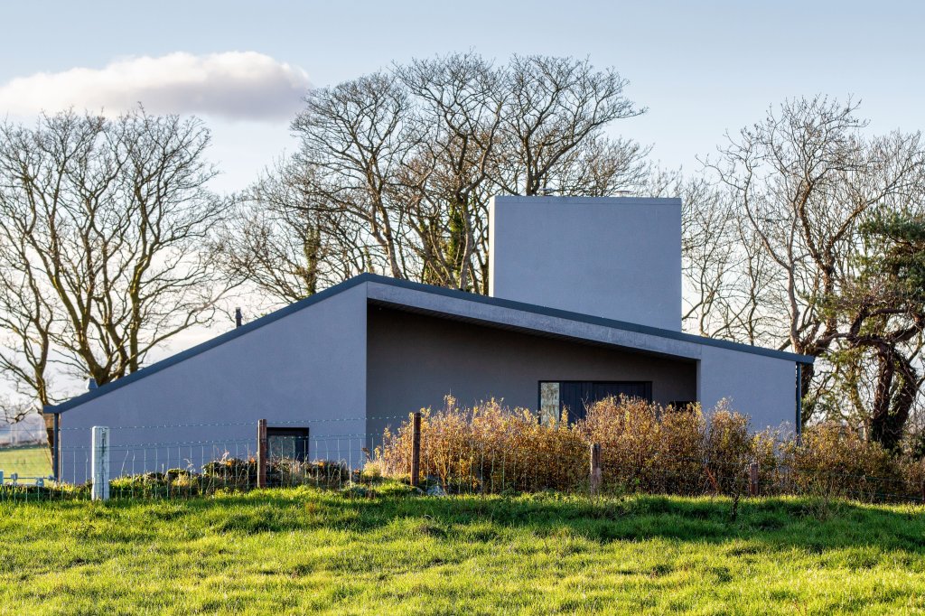 House on Redbrae Farm